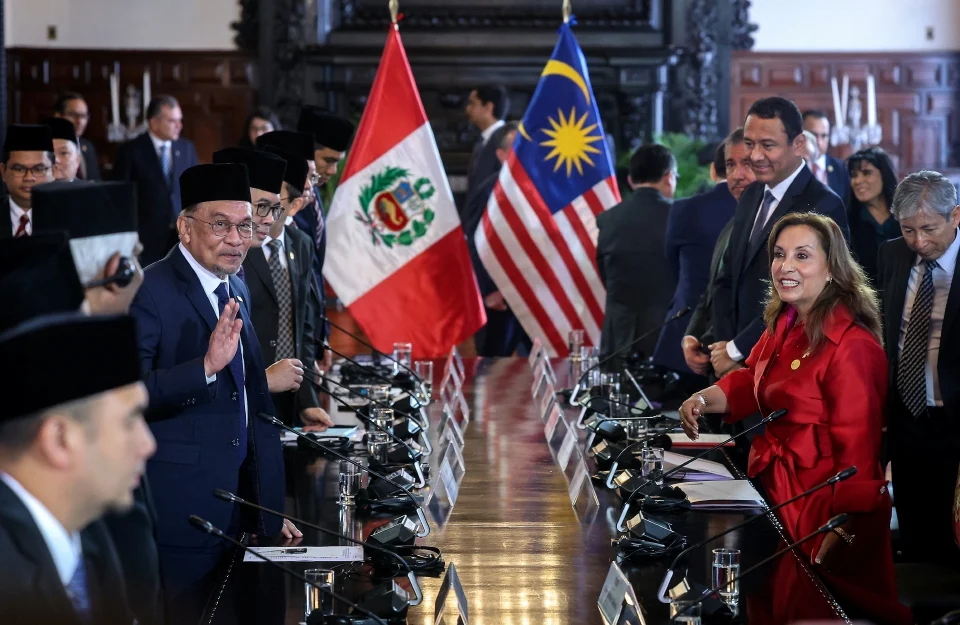 Malaysia tawar dua biasiswa kepada pelajar Peru